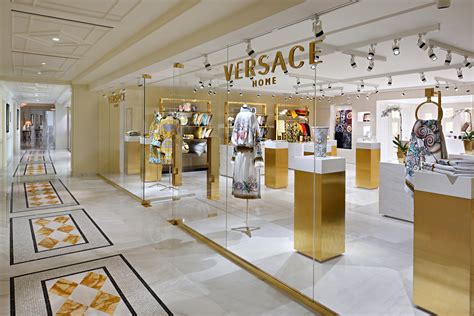 versace palazzo gift store|versace shops near me.